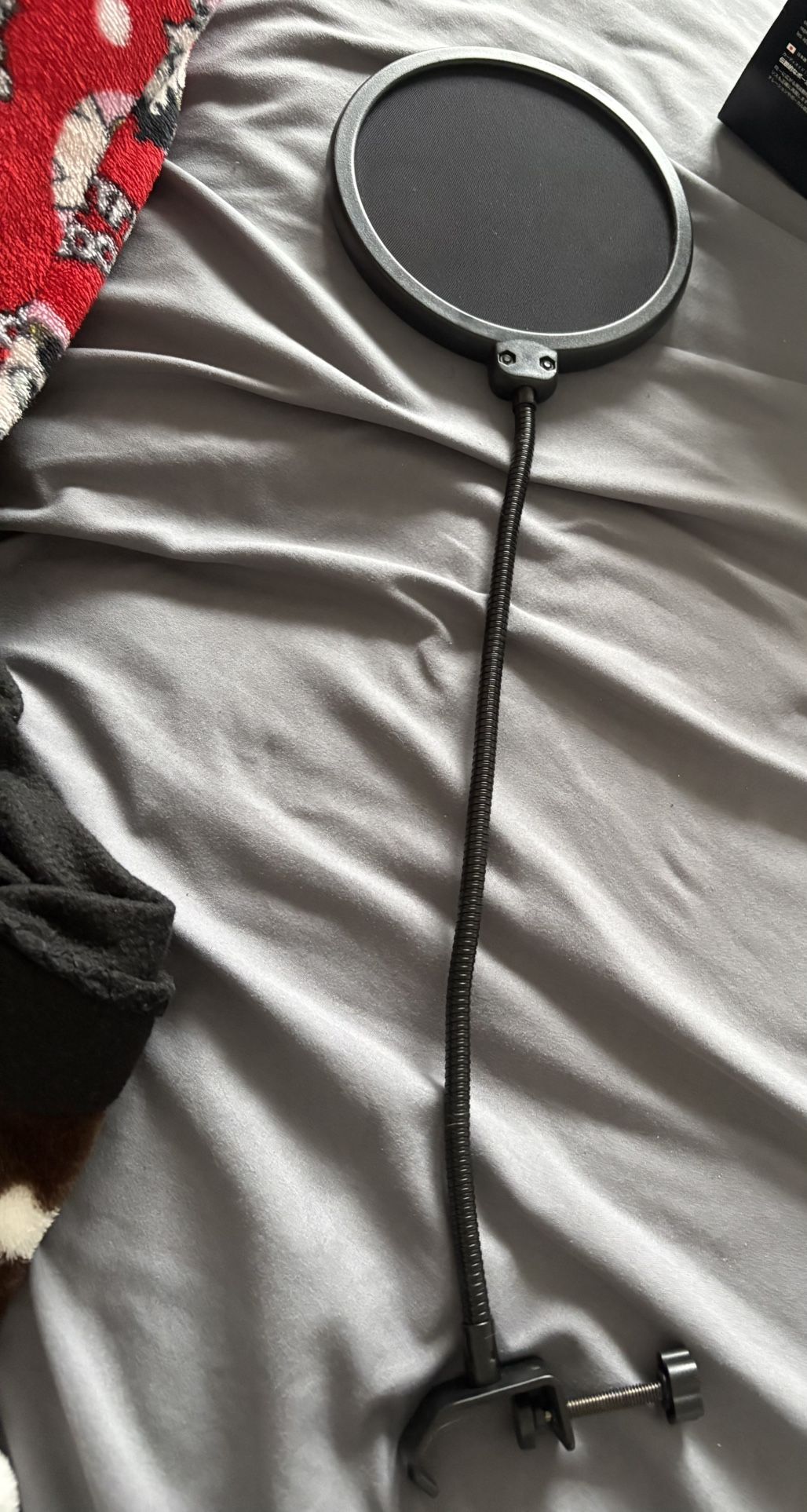 shure MV7X microphone
