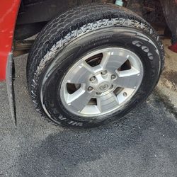 TOYOTA TACOMA  Nissan Frontier 