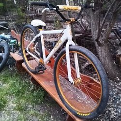 Throne 29in BMX Bike Nice!!!!