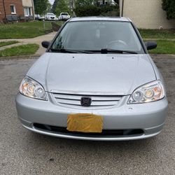 Vendo Mi Honda Civic año 204 