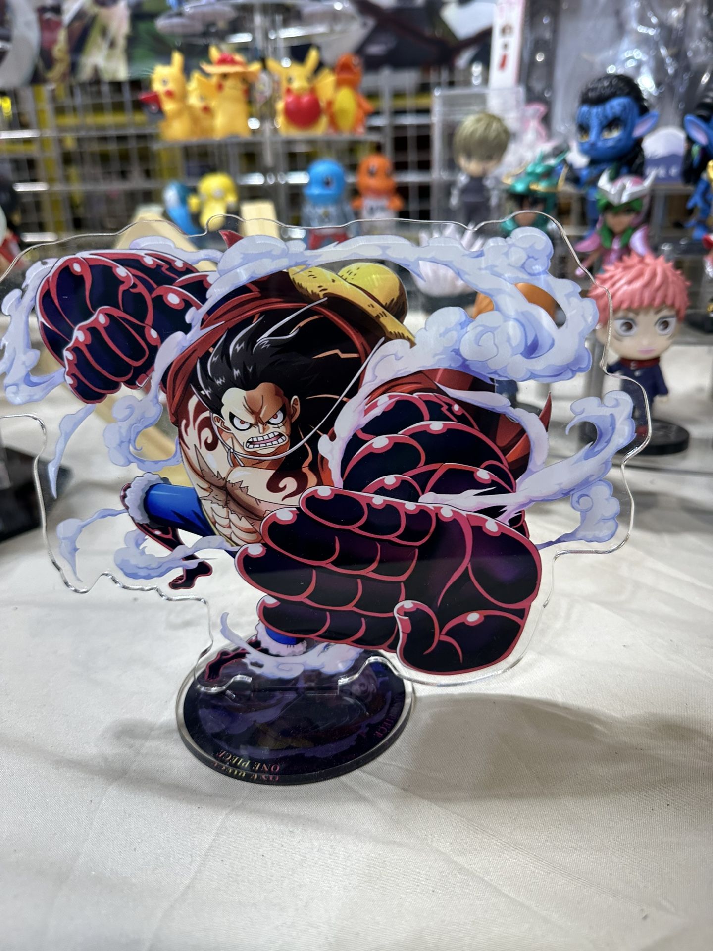 one piece luffy stand (8 inches)