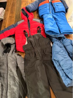 Used boys kids winter jacket 5 pieces size 5 and 6 gently used Osh Kosh, Carter, and Pacific.