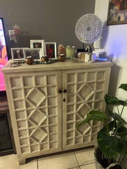 Wood bar