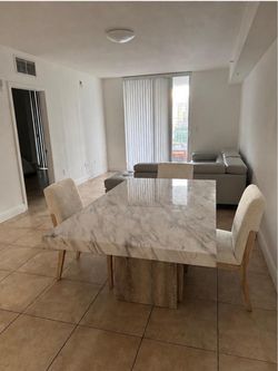 Dining Table with 4 Chairs