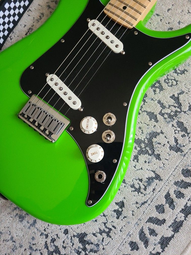 Fender Lead II Electric Guitar
