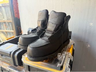 Steel toe Redwings shoes