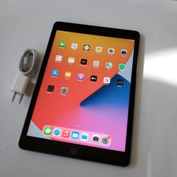 Apple iPad 7 - Wifi - Like New 