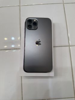 iPhone 12 unlocked 