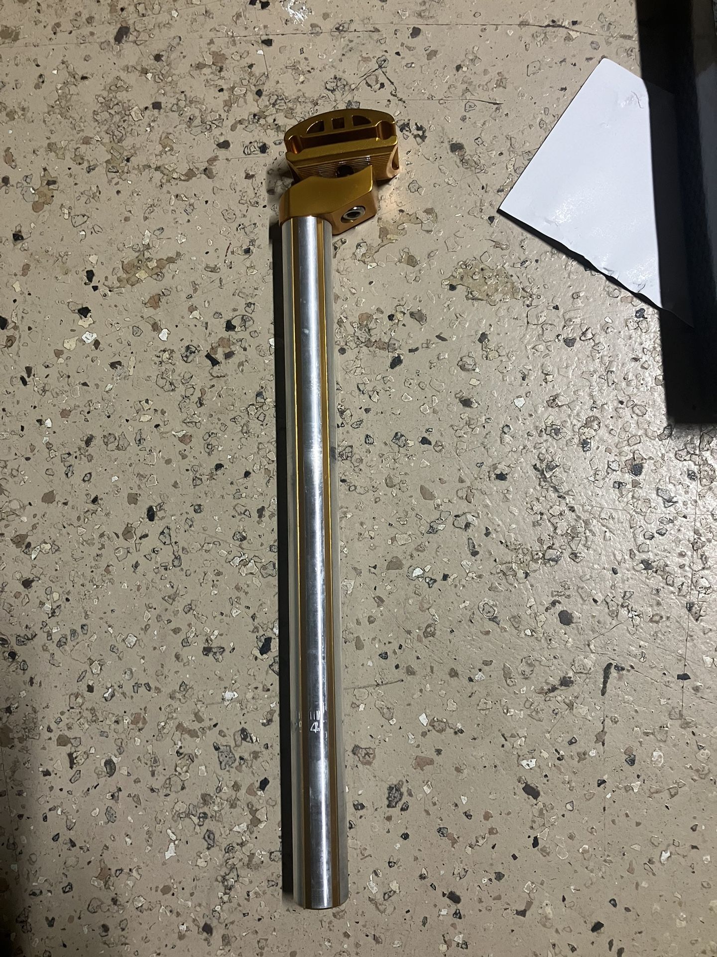 Seatpost