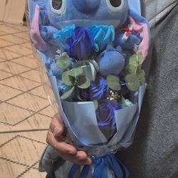 Stitch graduation bouquet