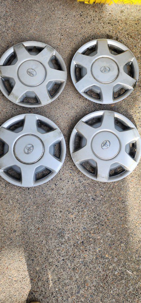 Hubcaps CAMRY 15" 