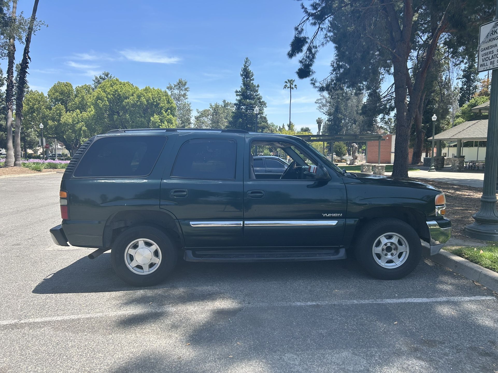 2004 GMC Yukon