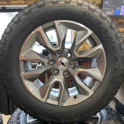 Chevy Tahoe Rims Chevrolet Suburban Wheels Silverado Snowflakes Trail Boss High Country Ltz Rst Z71 Yukon Sierra Denali Cadillac Escalade 