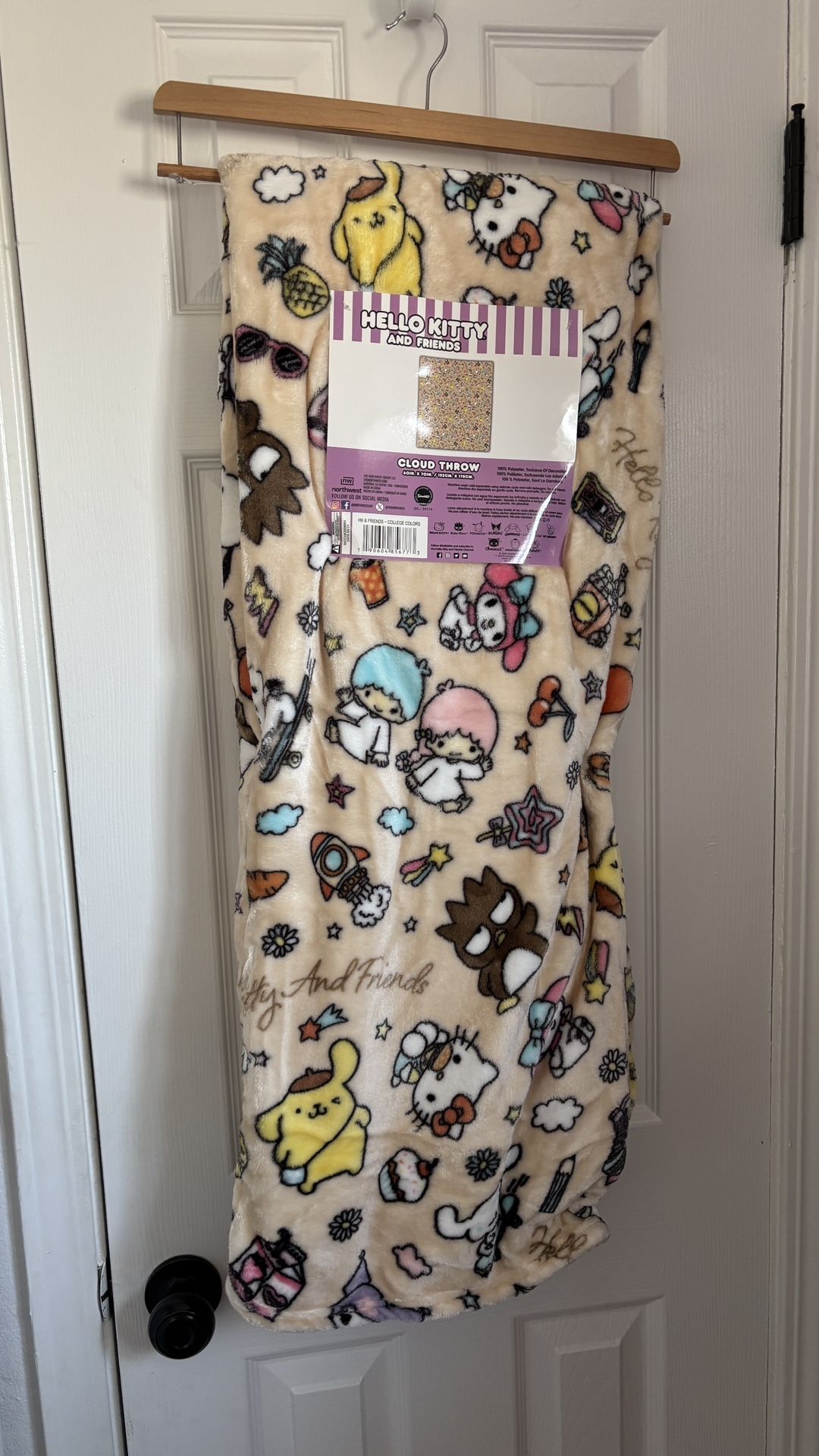 Hello Kitty & Friends Blanket