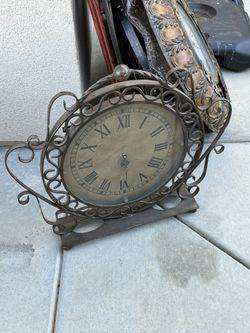 Clock Decoration Metal