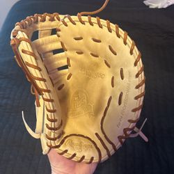 Rawlings 1st Base Glove 