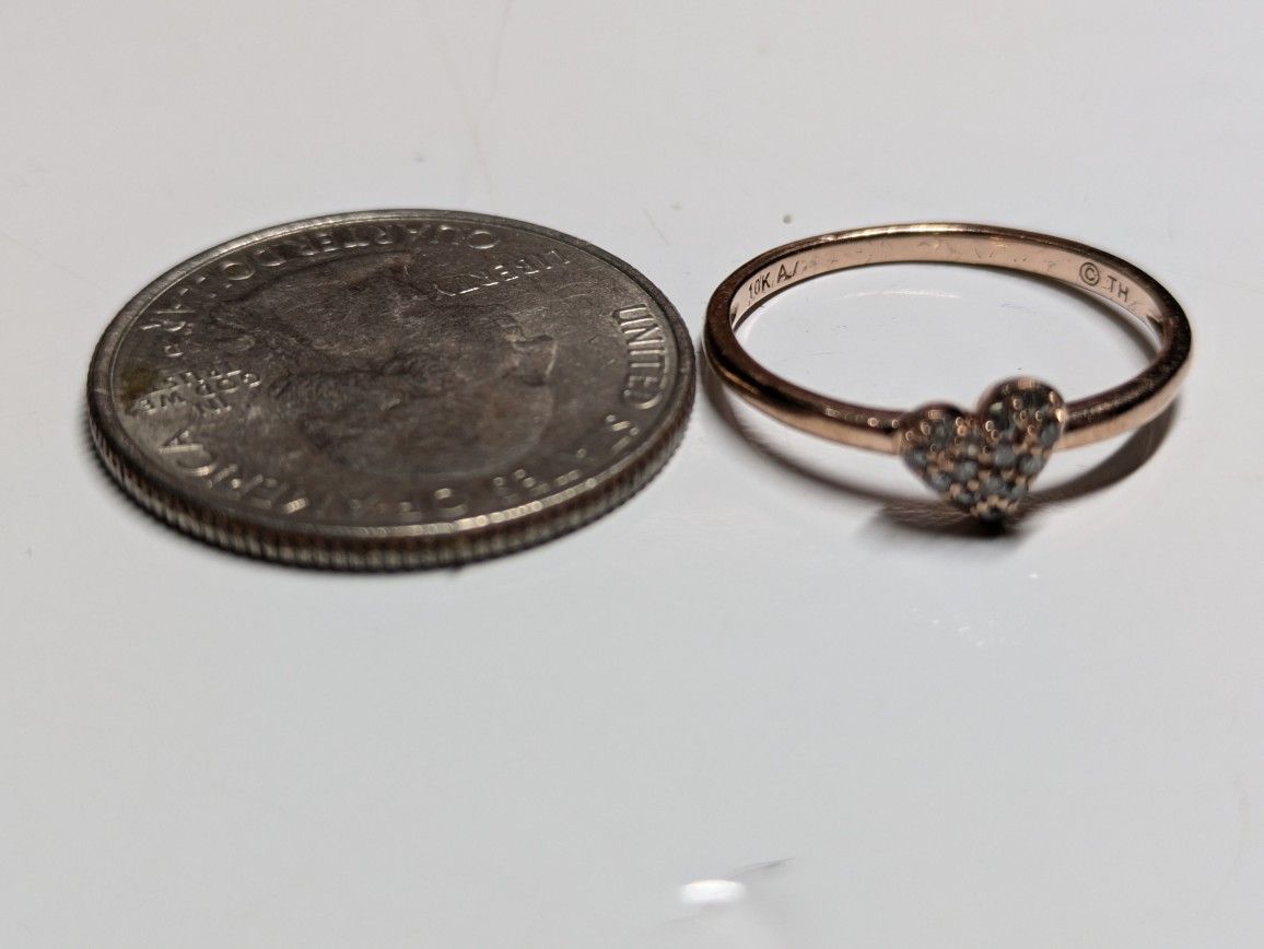 10K Rose Gold Sparkling VVS Natural Diamond Ring Size 6.5