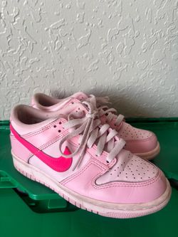 Women’s shoe