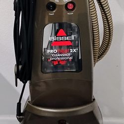 Bissell Carpet Shampooer 