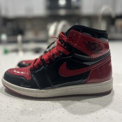 Air Jordan 1 Retro High OG Patent Bread