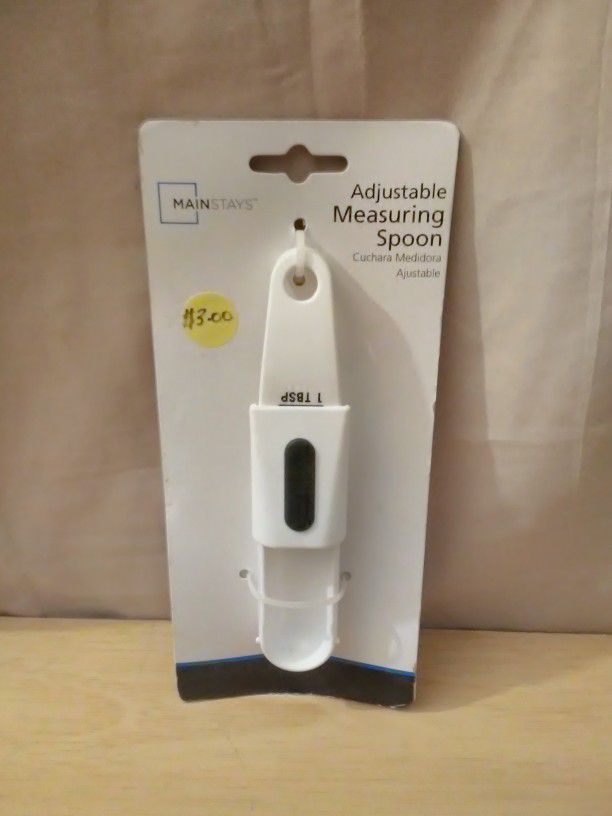 Brand New Adjustable Measuring Spoon $3 Pick Up Only In The 93308 Area No Hold's