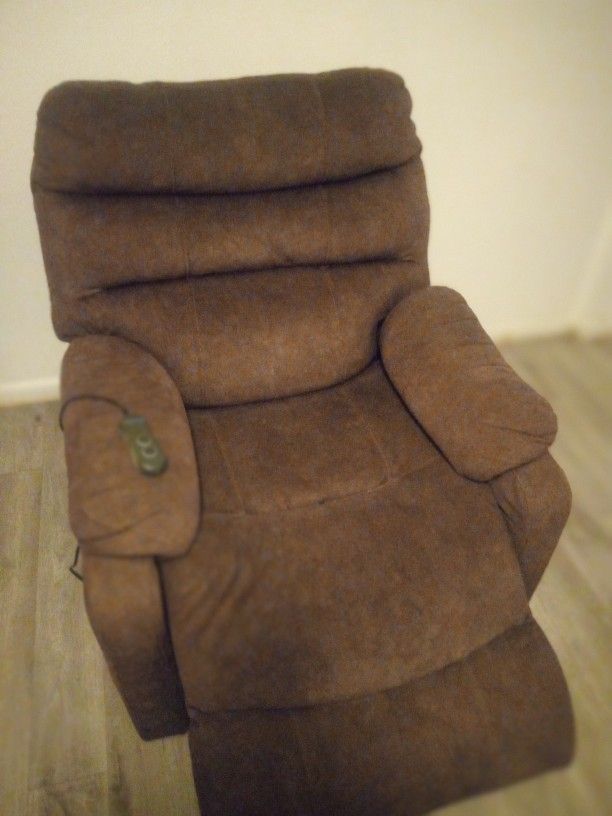 Brown Recliner W/Remote