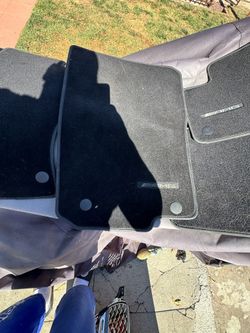 Amg Floor Mats Out Of 2018 Gle 43 Coupe