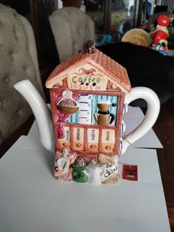 Vintage Coffee House Cafe teapot