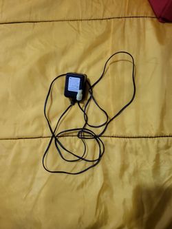 AC/DC  adaptor