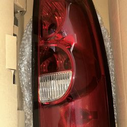 OEM Tail Lights Left And Right Driver Side  Chevy Silverado 1(contact info removed) 3500 99-06