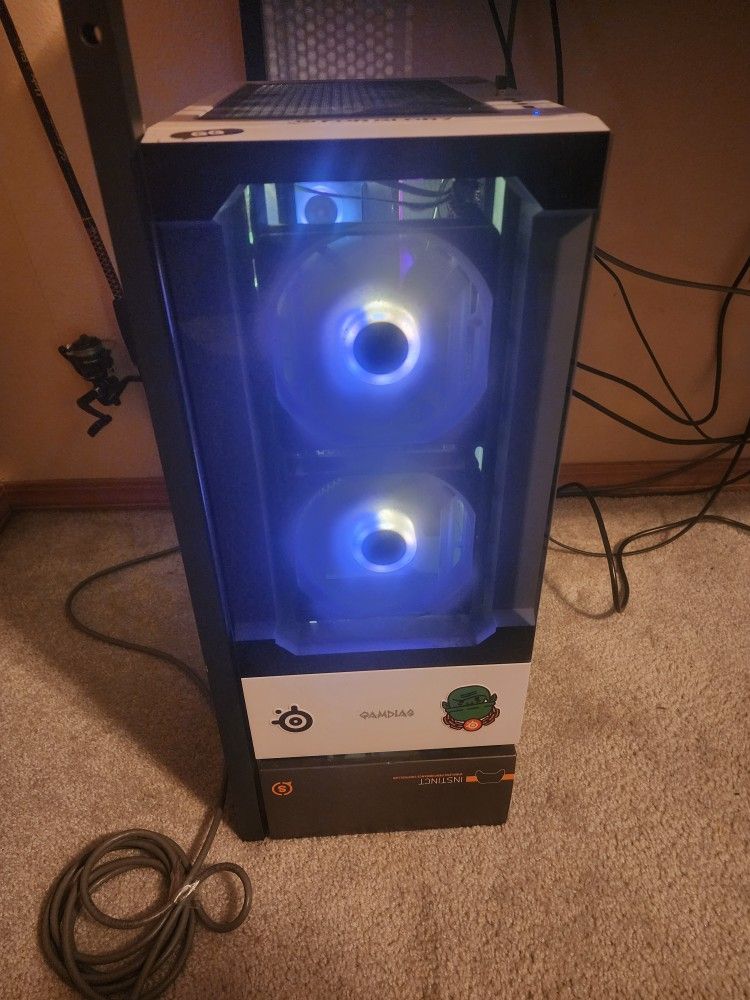 Gaming PC W/ Mouse & Keyboard, Asus Monitor $600