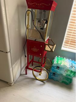 Popcorn Machine
