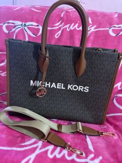 Michael kors purse