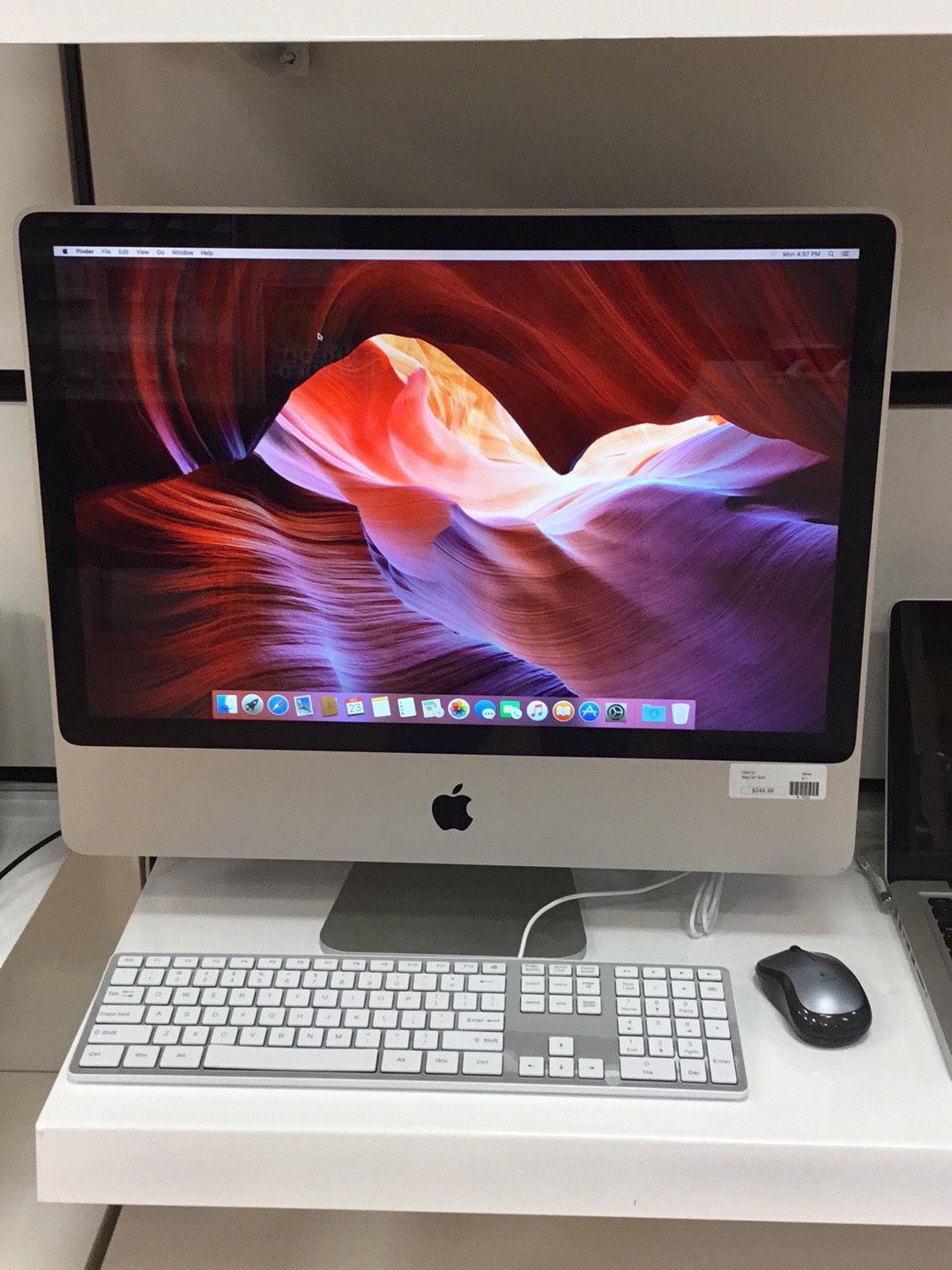 24” iMac 120GB SSD in excellent condition