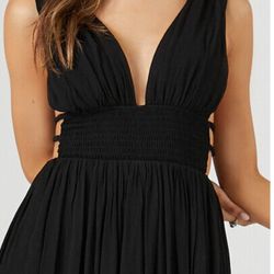 Plunge Linen Mini Dress (Forever 21)