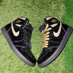 Jordan Retro 1 "Black Metallic Gold" Size 9.5