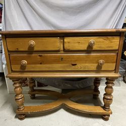 Solid Wood Vintage Console Table / Entryway Dresser-Broyhill