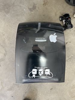 Paper Towel Dispenser