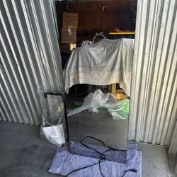 Lululemon studio mirror exercise workout mirror