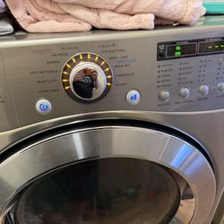 LG WASHER & Dryer 