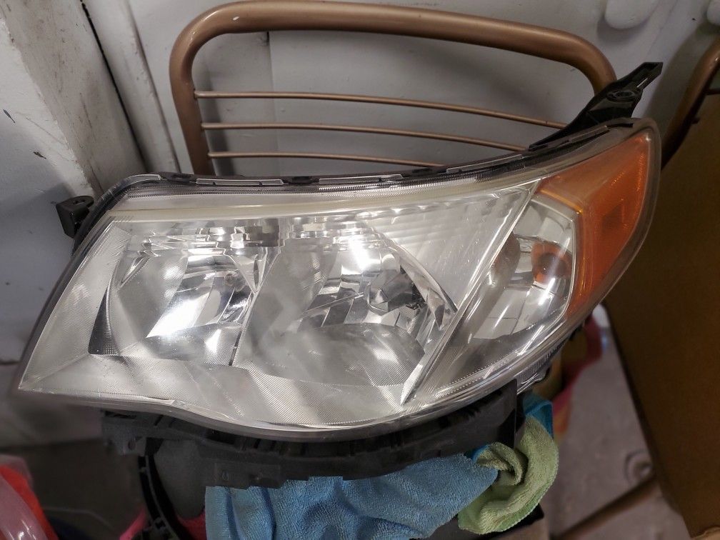 Subaru Forester left headlight