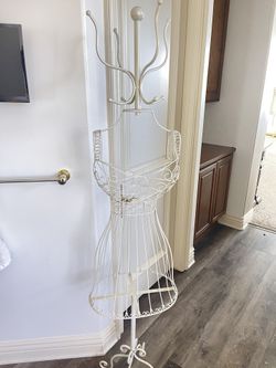 Cloth Hanger