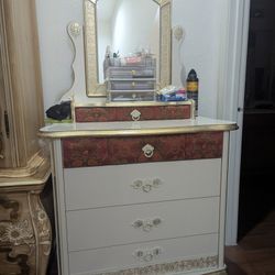 Makeup Vanity Dresser 