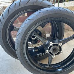 Kawasaki ZX6R Rims And Tires 