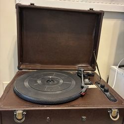 Record Player 