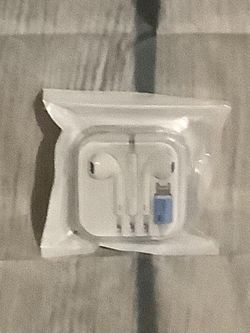 Earphones for iPhone