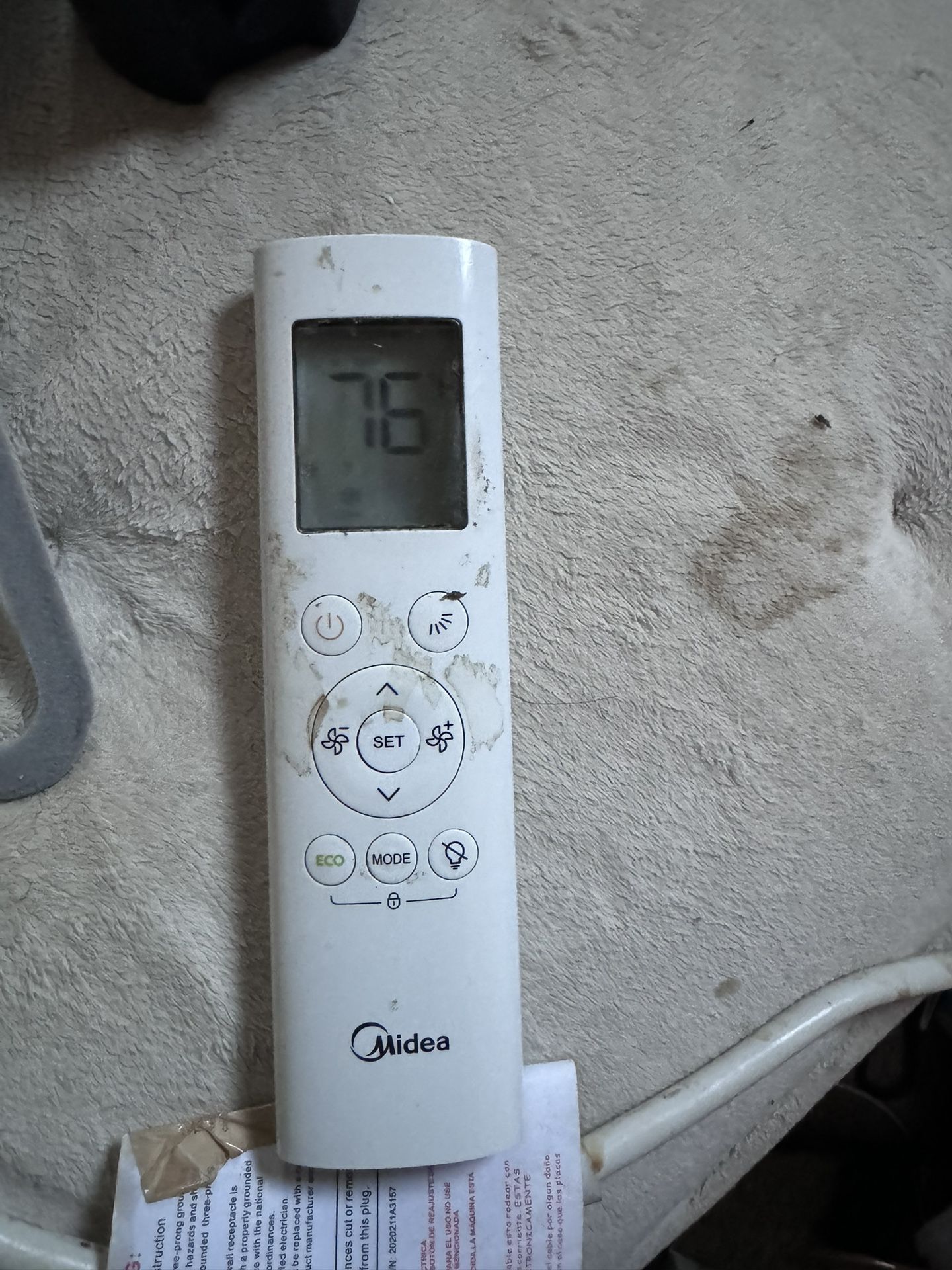 midea window eco friendly AC w/ remote control