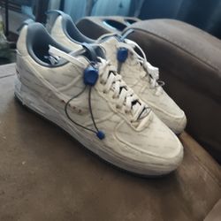 A Air Force One Nikes