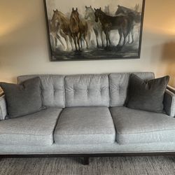 Couch / Sofa - Gray - 3 Cushion 