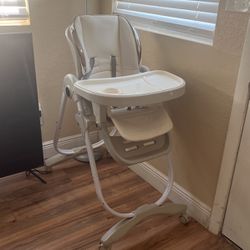 The Baby High Chair